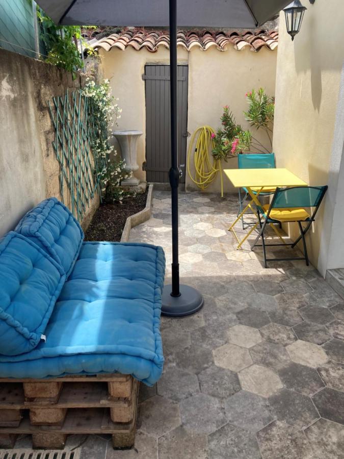 Le Studio D'Auguste- Coeur De Nimes-Chaleureux-Emplacement Ideal Exterior foto